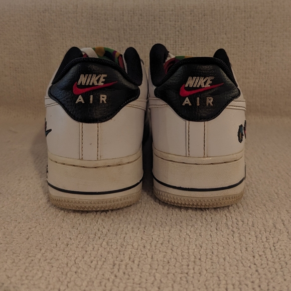RARE Nike Air Force 1  Peace Love Swoosh Low - White Leather Sneakers Size 7Y - Picture 9 of 10